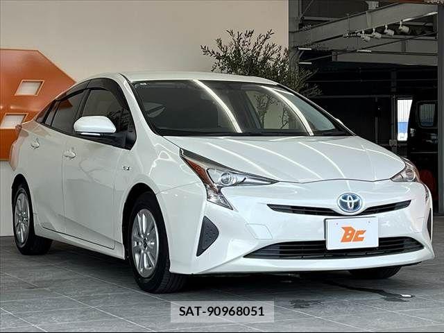 Toyota PRIUS 2016-03 8563225-7