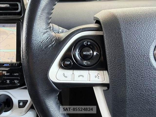 Toyota PRIUS 2016-05 8563240-25