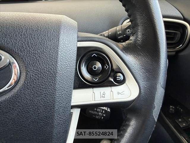 Toyota PRIUS 2016-05 8563240-26