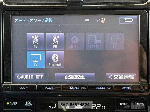 Toyota PRIUS 2016-05 8563240-29