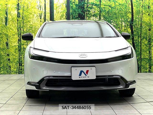 Toyota PRIUS 2026-05 8563191-13