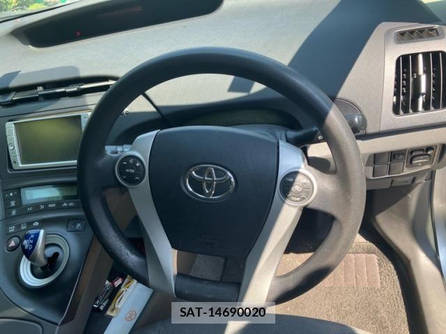 Toyota PRIUS 2009-08 8563262-17