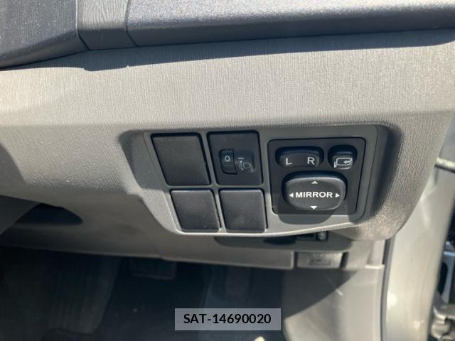 Toyota PRIUS 2009-08 8563262-23