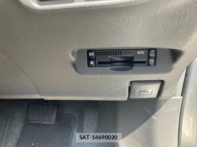 Toyota PRIUS 2009-08 8563262-24