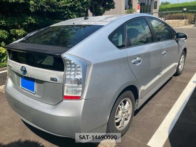 Toyota PRIUS 2009-08 8563262-4