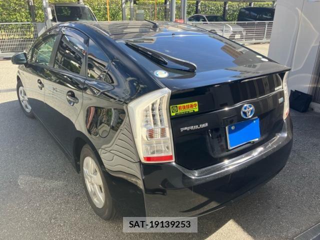 Toyota PRIUS 2010-02 8563254-3