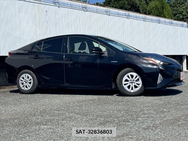 Toyota PRIUS 2017-03 8563220-5