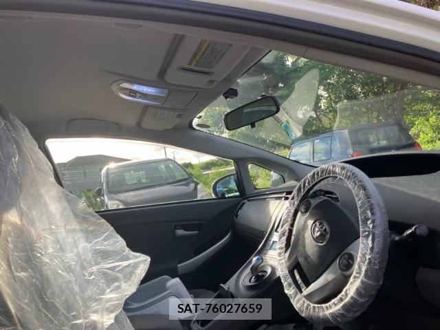 Toyota PRIUS 2010-05 8563269-12