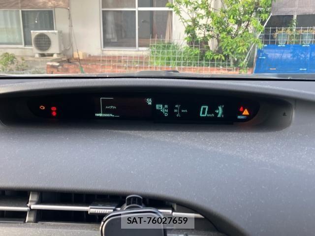 Toyota PRIUS 2010-05 8563269-18