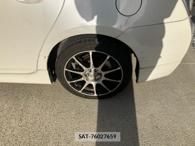 Toyota PRIUS 2010-05 8563269-3