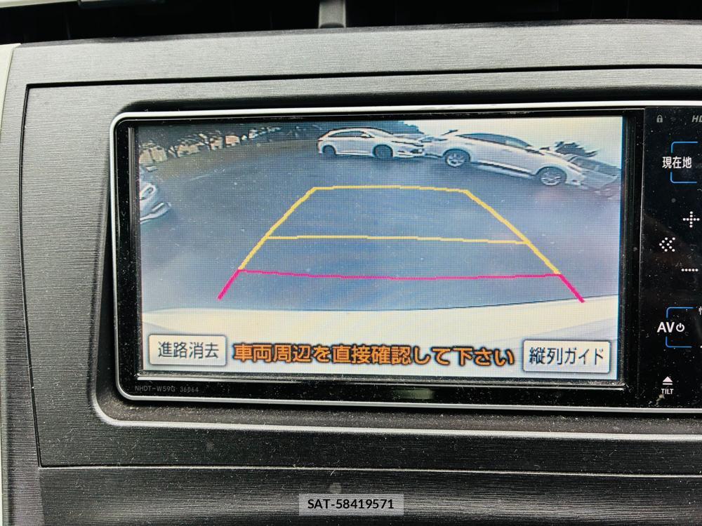 Toyota PRIUS 2010-04 8544994-17