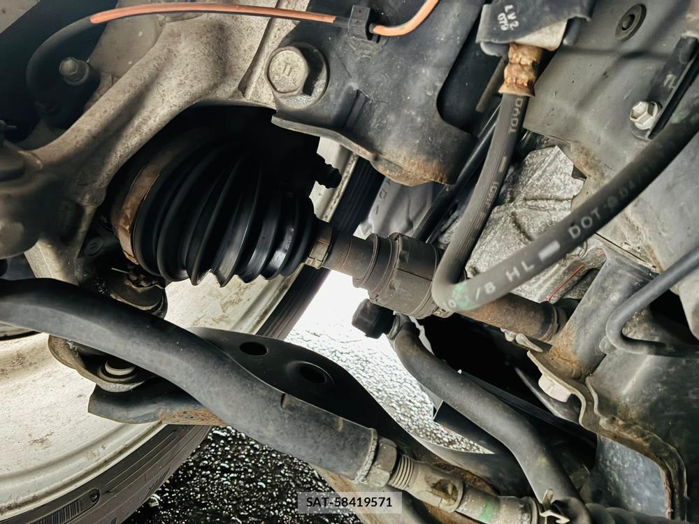 Toyota PRIUS 2010-04 8544994-31