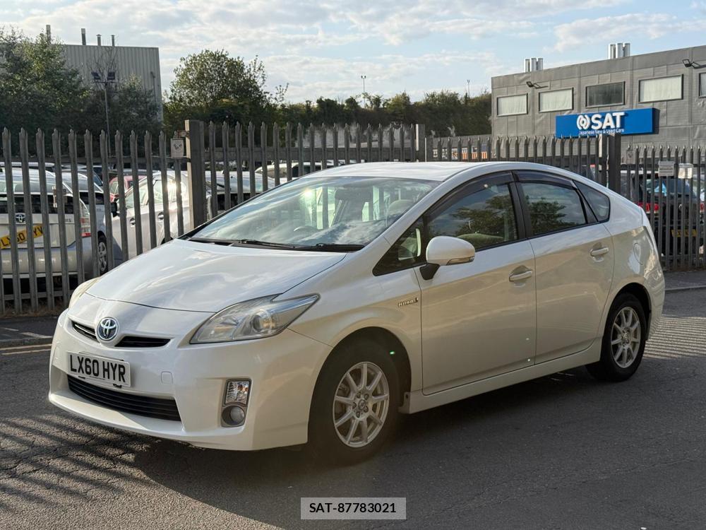 Toyota PRIUS 2011-02 4668275-1