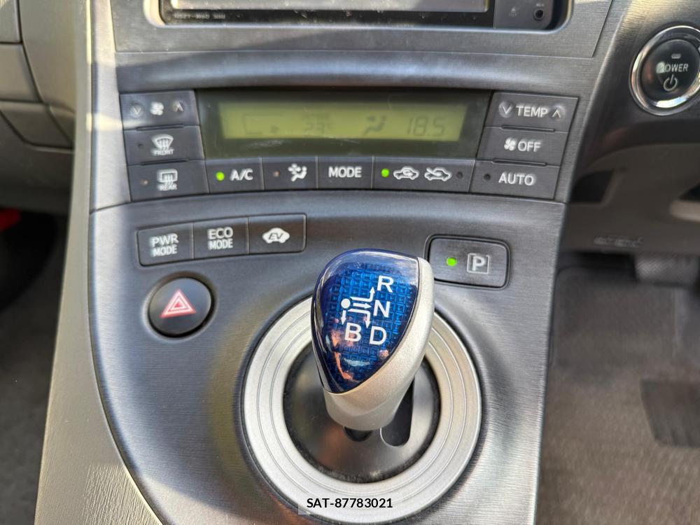 Toyota PRIUS 2011-02 4668275-24