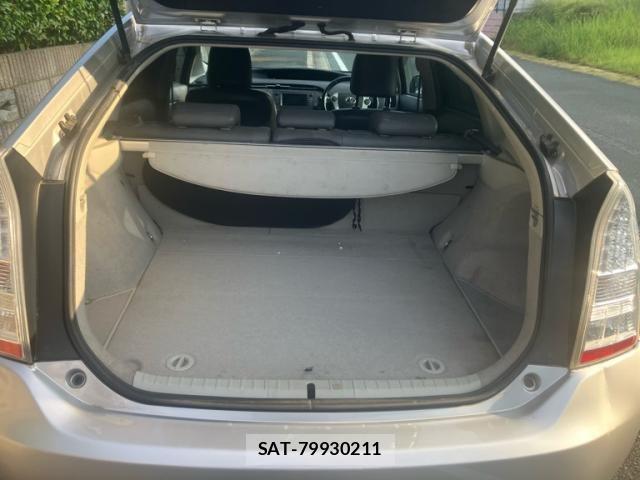 Toyota PRIUS 2009-10 8628485-14