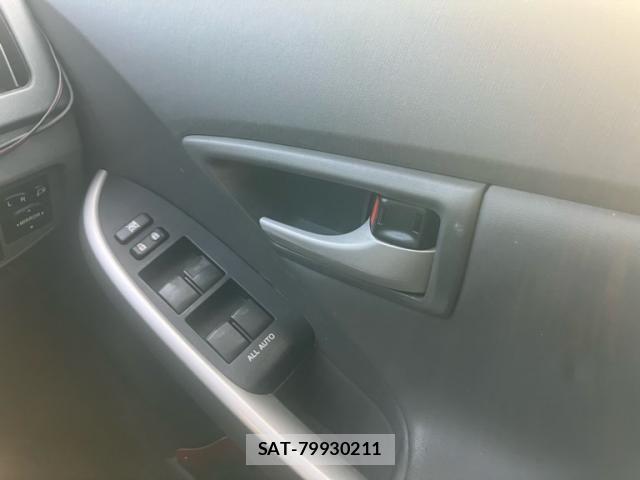 Toyota PRIUS 2009-10 8628485-19