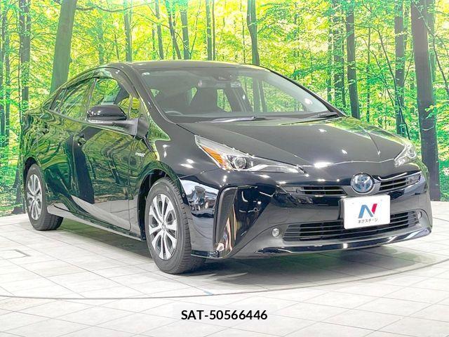 Toyota PRIUS 2019-08 8628425-15