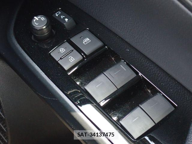 Toyota PRIUS 2020-04 8628423-12