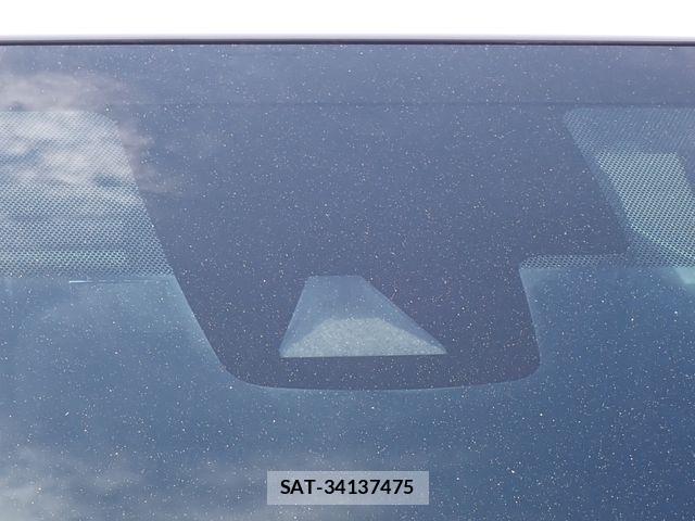 Toyota PRIUS 2020-04 8628423-13