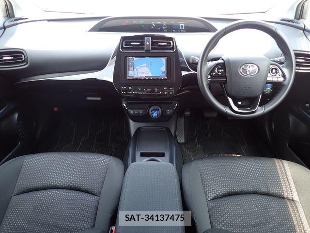 Toyota PRIUS 2020-04 8628423-1