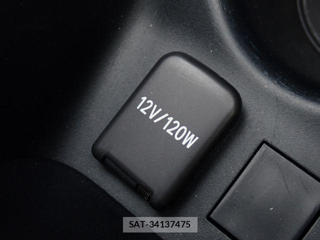 Toyota PRIUS 2020-04 8628423-27