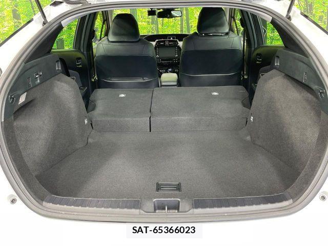 Toyota PRIUS 2022-04 8628406-9