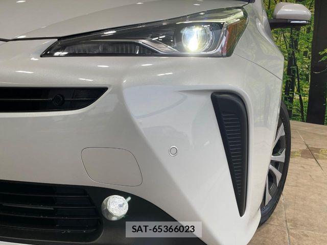 Toyota PRIUS 2022-04 8628406-11