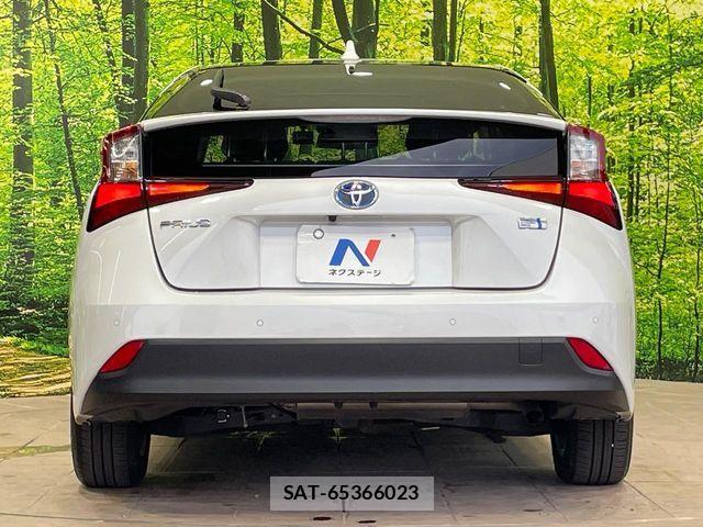 Toyota PRIUS 2022-04 8628406-14