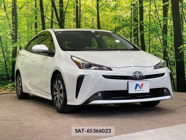 Toyota PRIUS 2022-04 8628406-15