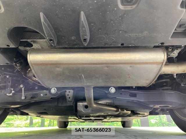 Toyota PRIUS 2022-04 8628406-18