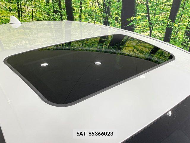 Toyota PRIUS 2022-04 8628406-2