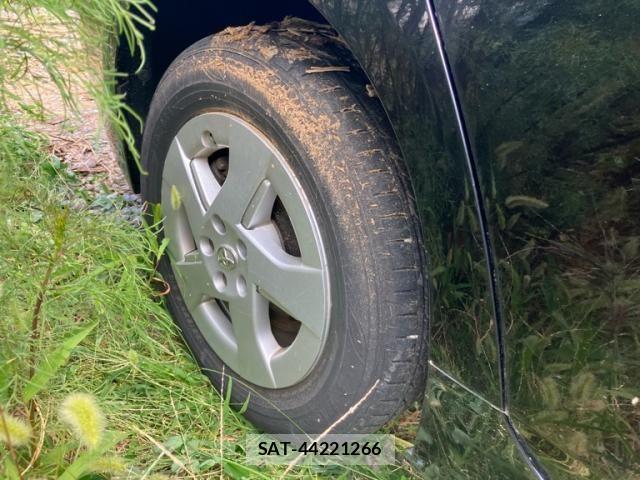 Toyota PRIUS 2010-08 8628454-10