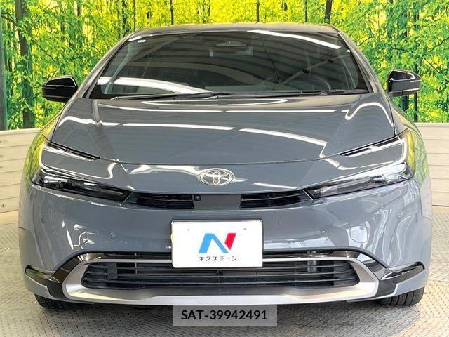 Toyota PRIUS 2023-11 8628401-13