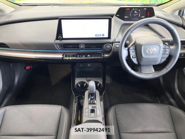 Toyota PRIUS 2023-11 8628401-1