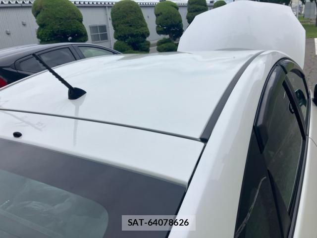 Toyota PRIUS 2010-06 8628470-6