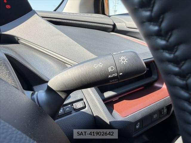 Toyota PRIUS 2024-01 8628394-26