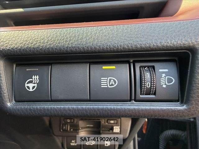 Toyota PRIUS 2024-01 8628394-2