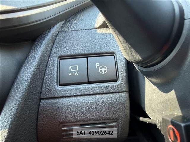 Toyota PRIUS 2024-01 8628394-4
