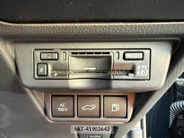 Toyota PRIUS 2024-01 8628394-5