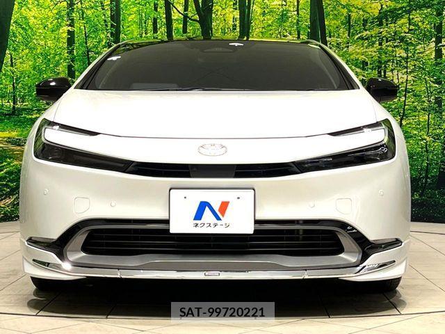 Toyota PRIUS 2024-04 8628397-14