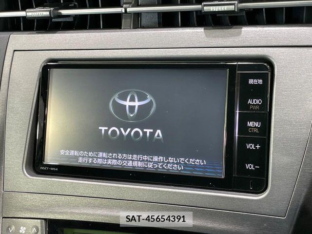 Toyota PRIUS 2015-10 8628440-2
