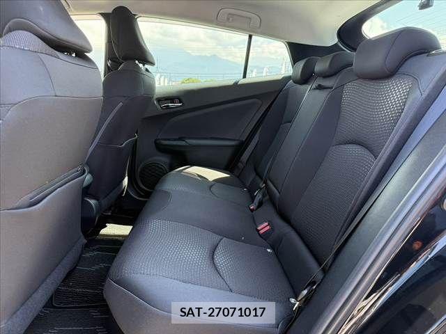 Toyota PRIUS 2021-08 8628413-18