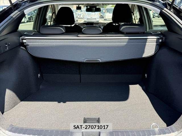 Toyota PRIUS 2021-08 8628413-19