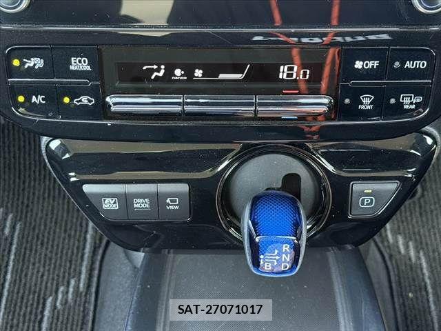 Toyota PRIUS 2021-08 8628413-26