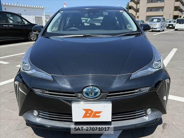 Toyota PRIUS 2021-08 8628413-8