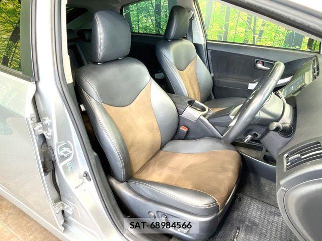 Toyota PRIUS 2014-07 8628447-7