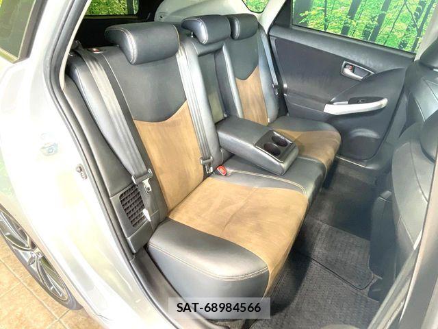 Toyota PRIUS 2014-07 8628447-8