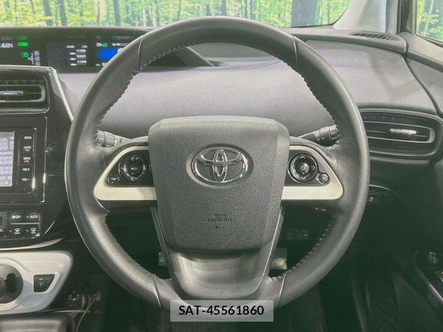 Toyota PRIUS 2016-04 8628442-10