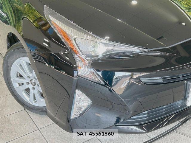Toyota PRIUS 2016-04 8628442-11