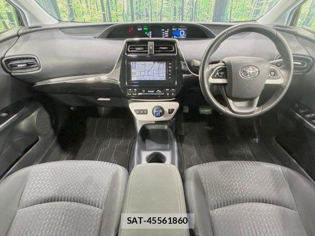 Toyota PRIUS 2016-04 8628442-1
